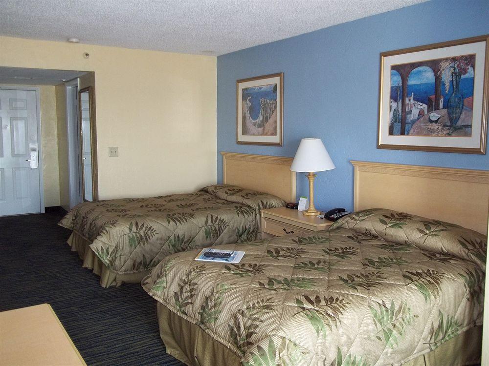 Holiday Inn Express & Suites Oceanfront Daytona Beach Shores By Ihg Экстерьер фото