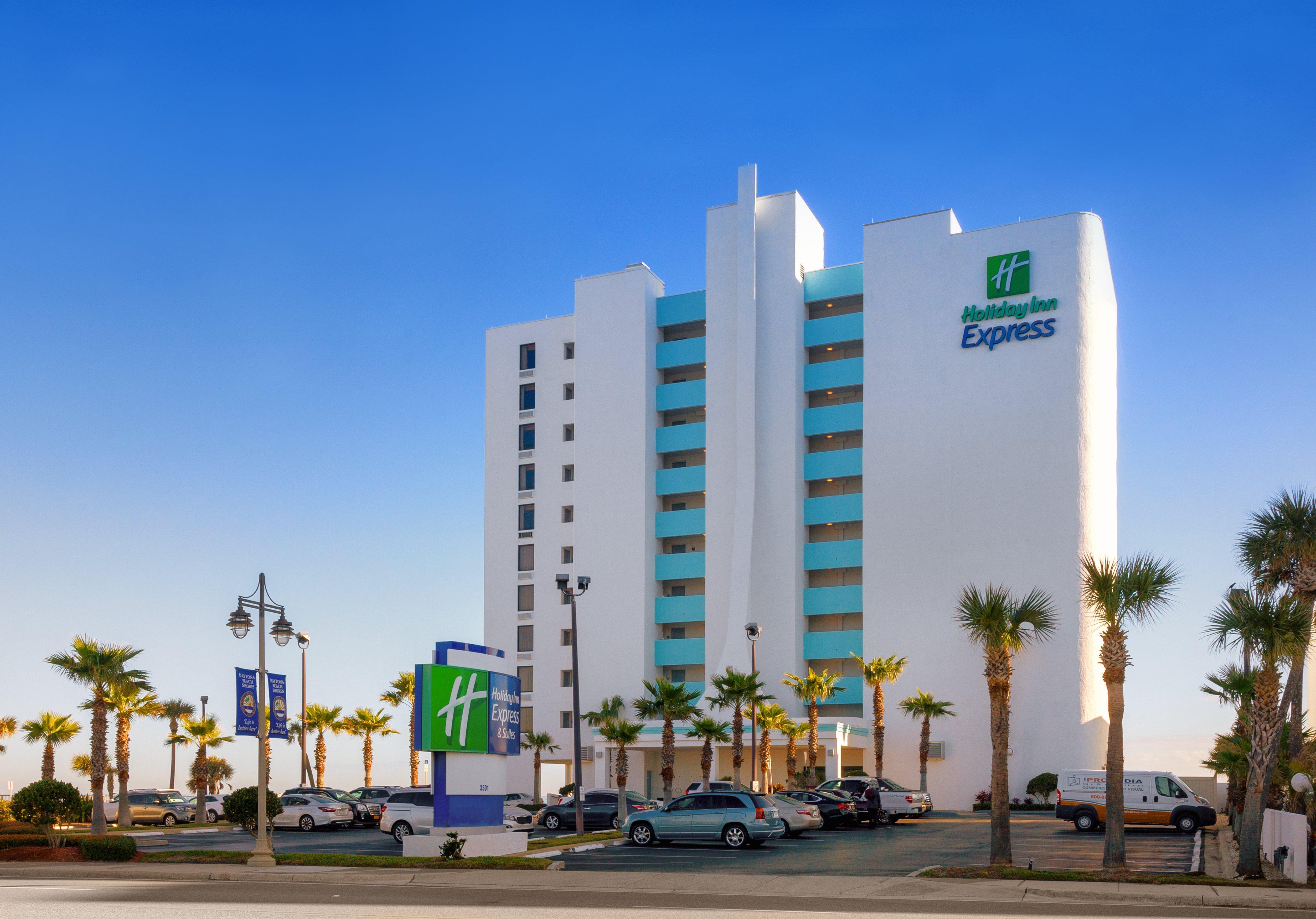Holiday Inn Express & Suites Oceanfront Daytona Beach Shores By Ihg Экстерьер фото