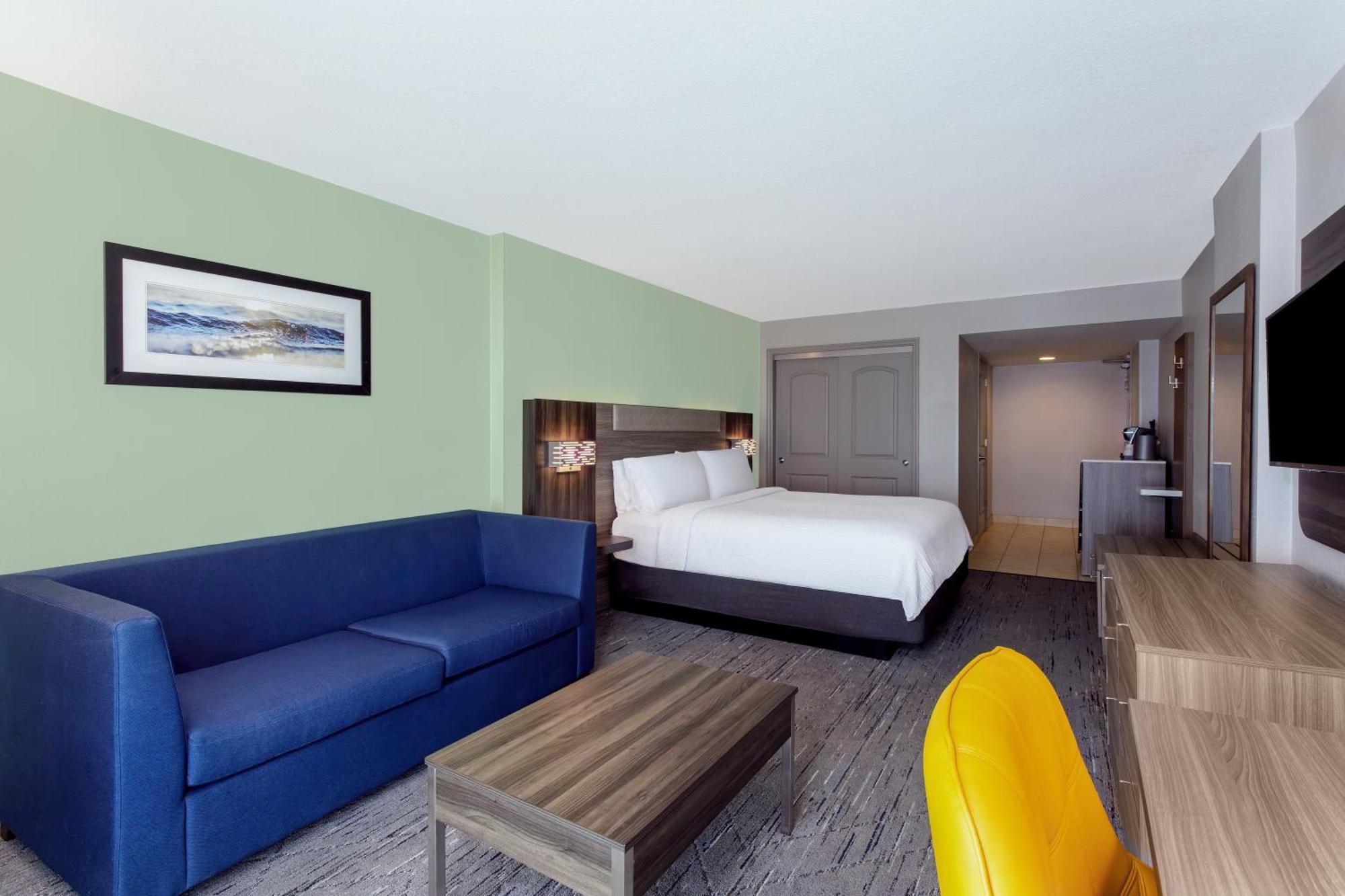 Holiday Inn Express & Suites Oceanfront Daytona Beach Shores By Ihg Экстерьер фото